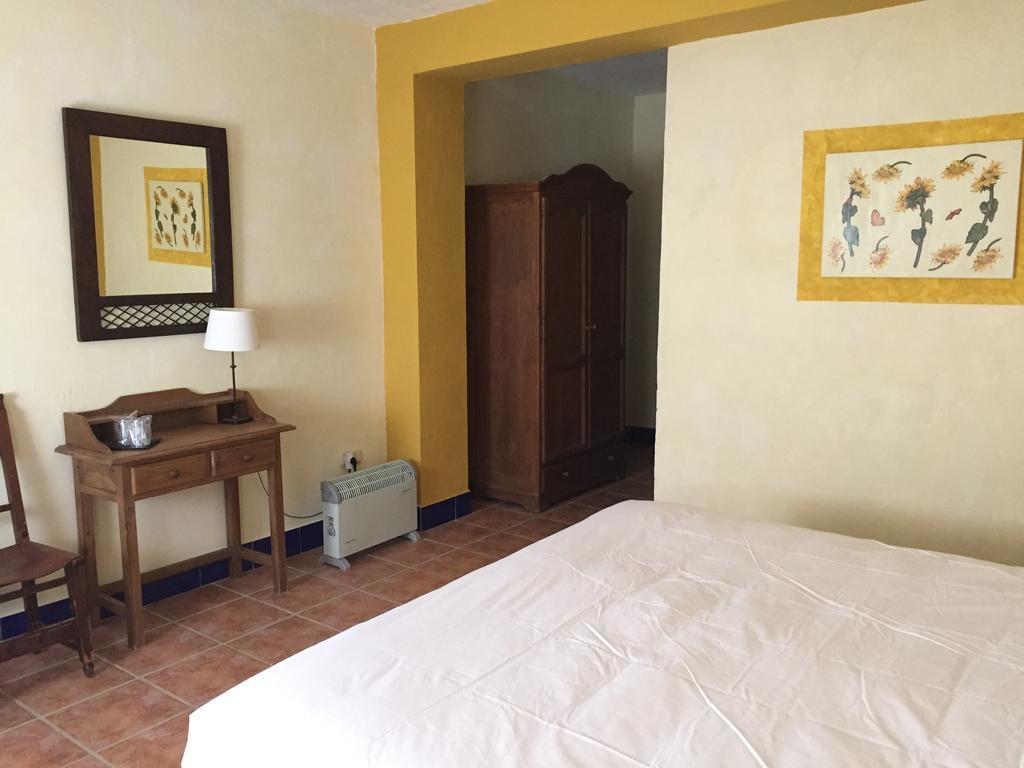 Cortijo Carrillo Bed & Breakfast Cartaojal Exterior photo