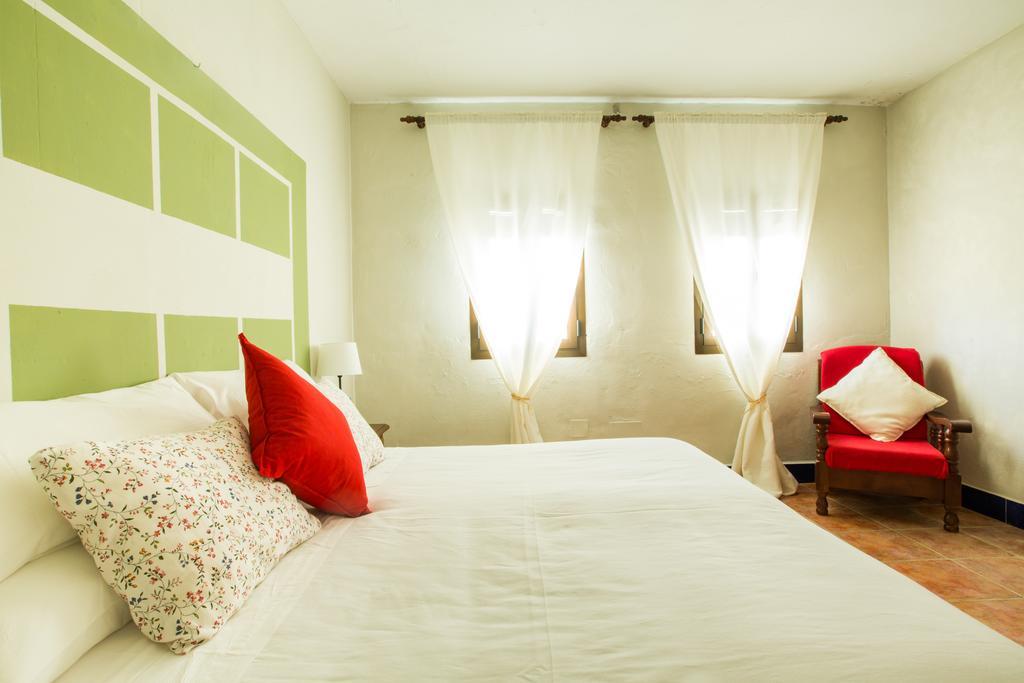 Cortijo Carrillo Bed & Breakfast Cartaojal Exterior photo