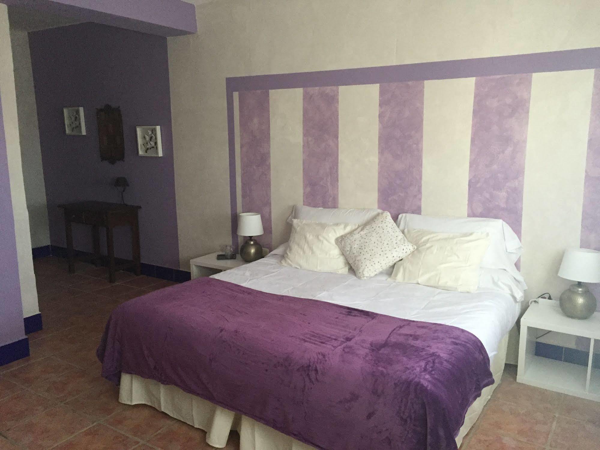 Cortijo Carrillo Bed & Breakfast Cartaojal Exterior photo