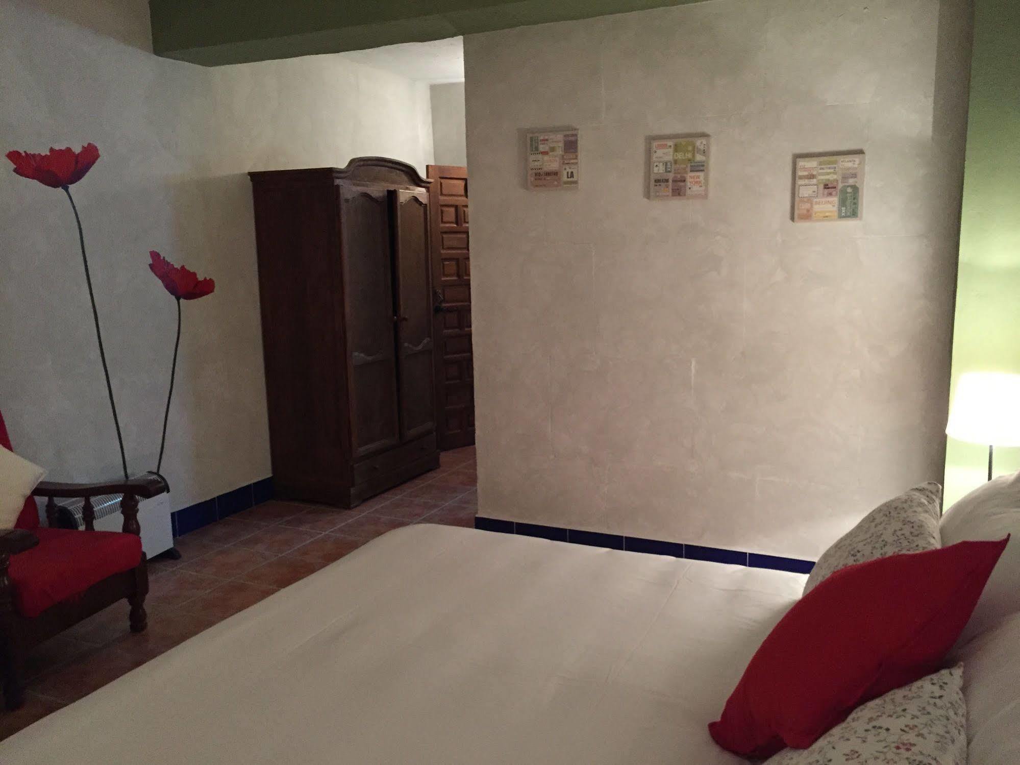 Cortijo Carrillo Bed & Breakfast Cartaojal Exterior photo