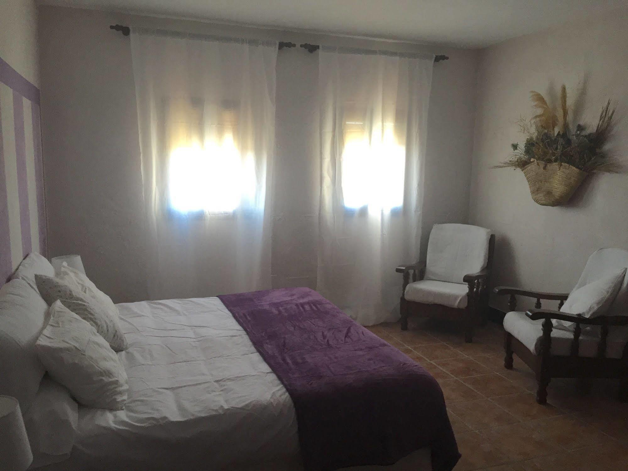 Cortijo Carrillo Bed & Breakfast Cartaojal Exterior photo