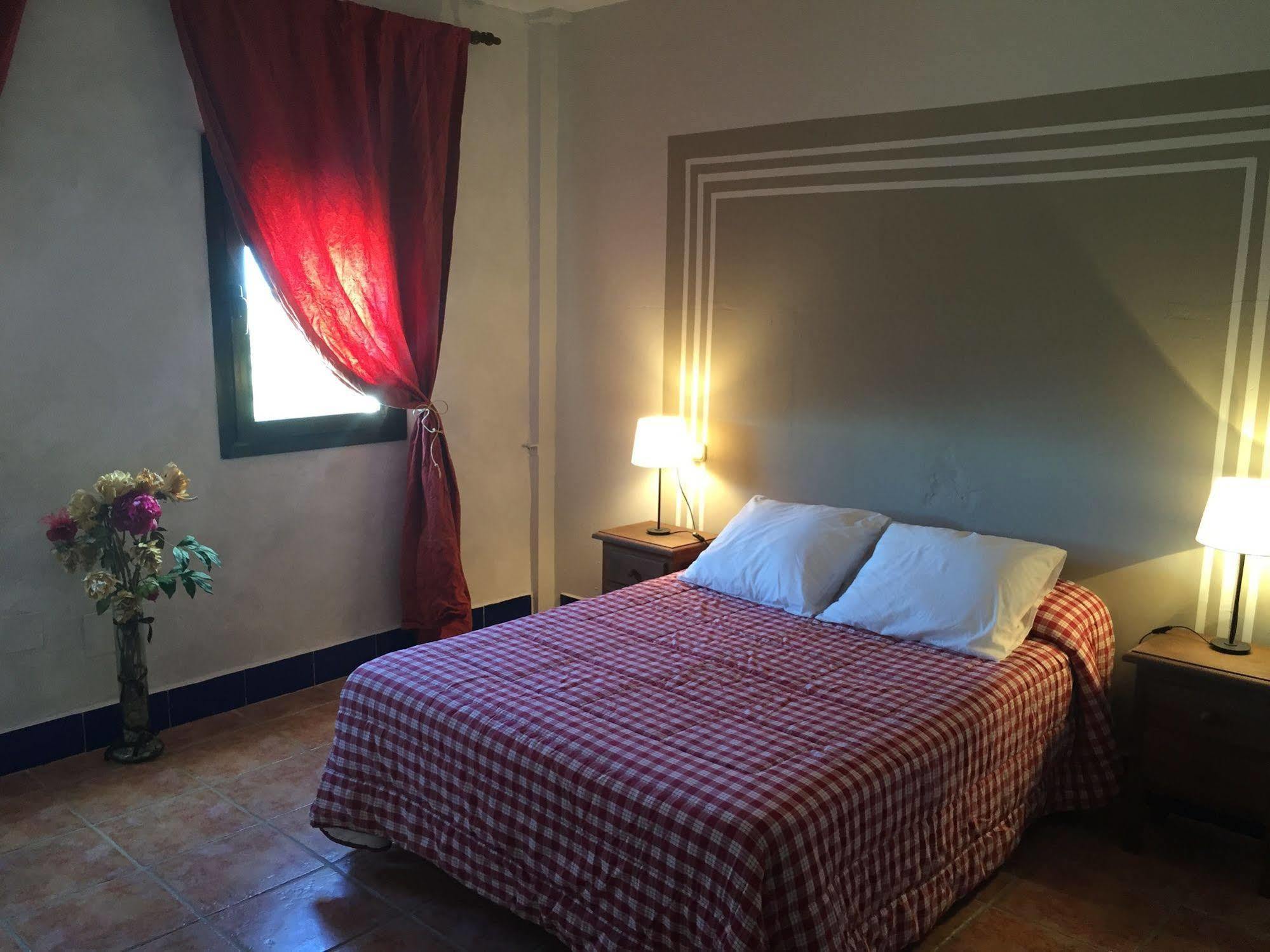 Cortijo Carrillo Bed & Breakfast Cartaojal Exterior photo