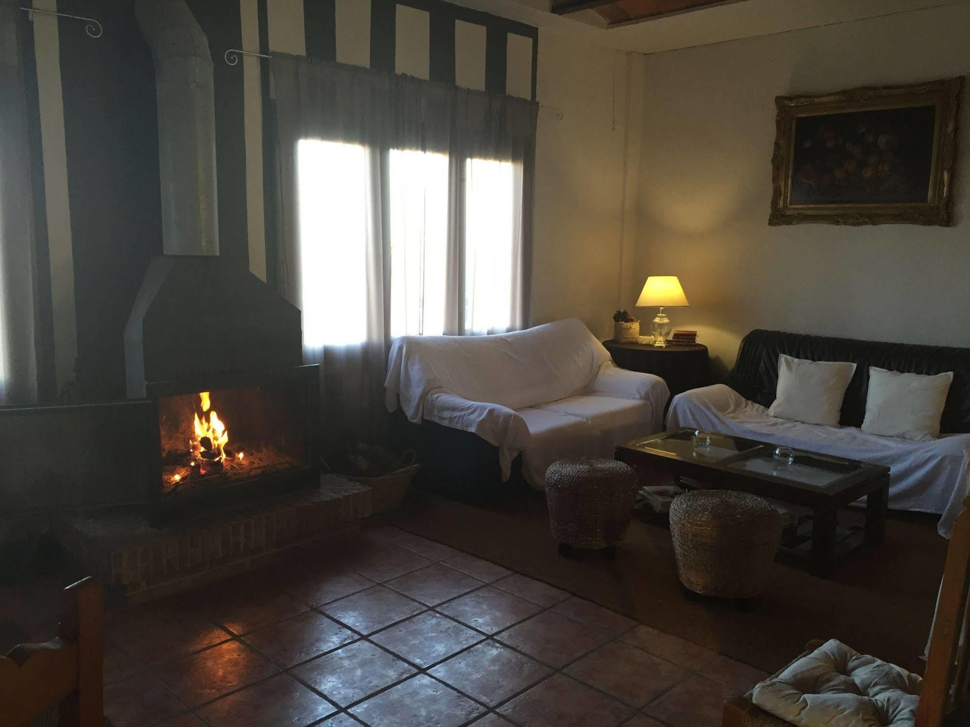 Cortijo Carrillo Bed & Breakfast Cartaojal Exterior photo